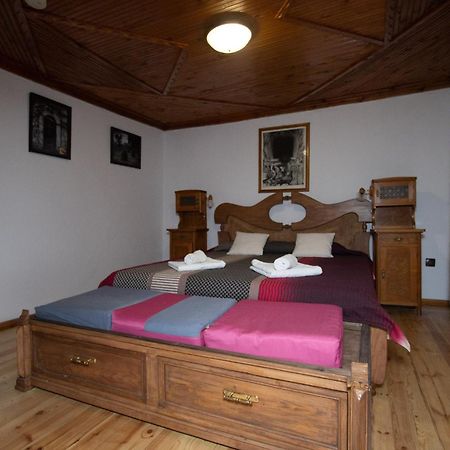Старата Баkалия The Old Grocery, Guest Rooms Balchik Extérieur photo