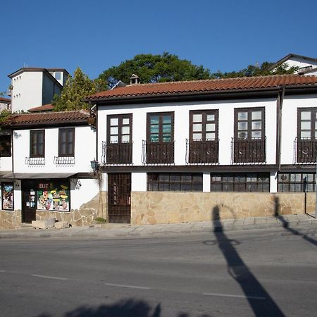Старата Баkалия The Old Grocery, Guest Rooms Balchik Extérieur photo