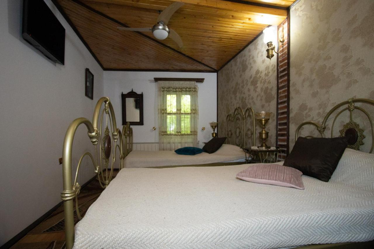 Старата Баkалия The Old Grocery, Guest Rooms Balchik Extérieur photo