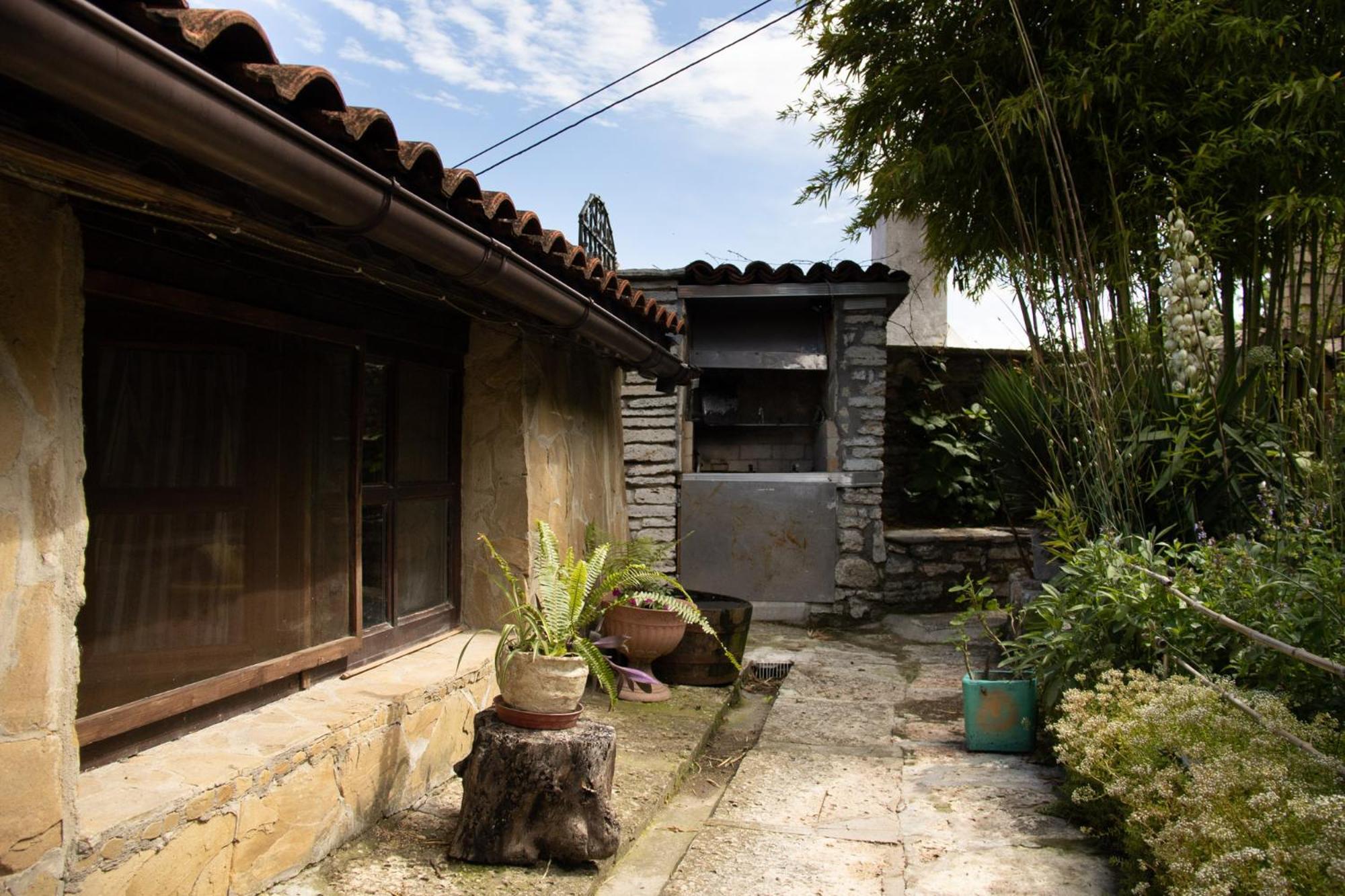 Старата Баkалия The Old Grocery, Guest Rooms Balchik Extérieur photo