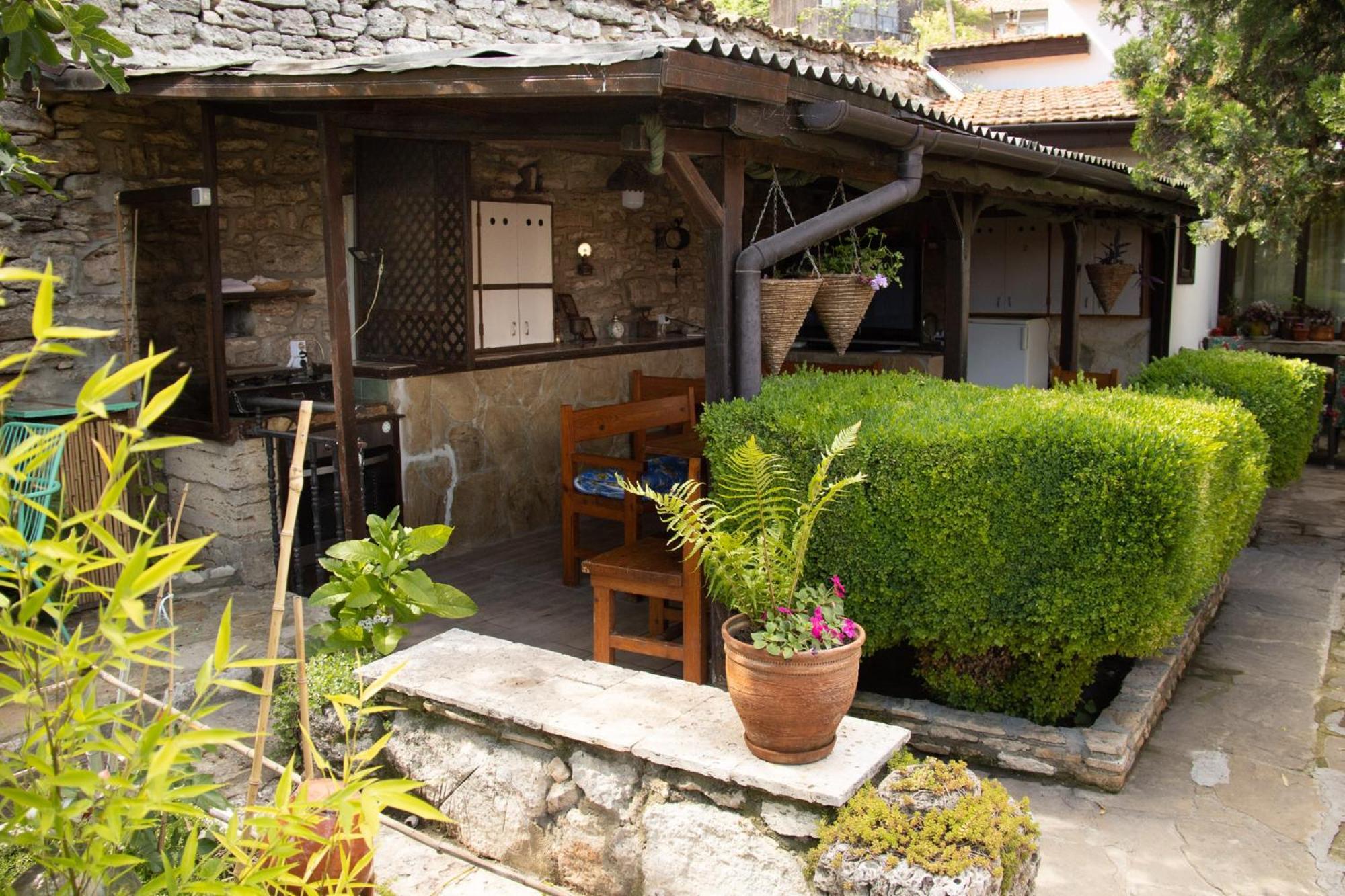 Старата Баkалия The Old Grocery, Guest Rooms Balchik Extérieur photo
